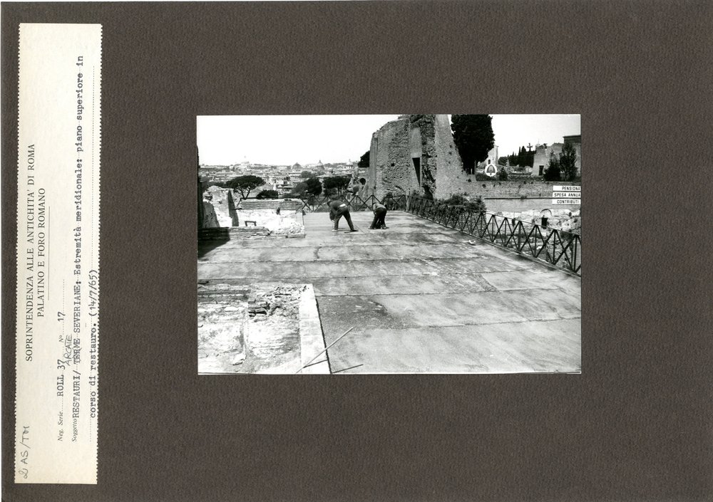 Terme di Massenzio 002.jpg