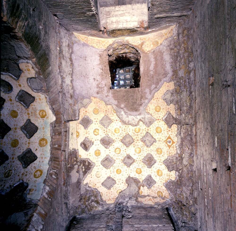 Copia di Domus Transitoria sofitti bianco blu.jpg