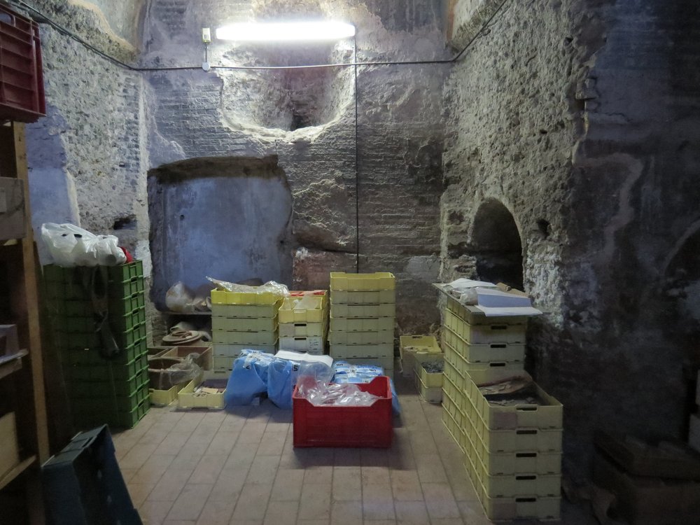 Amb. 3 prima della pulizia - lato B ovest.jpg