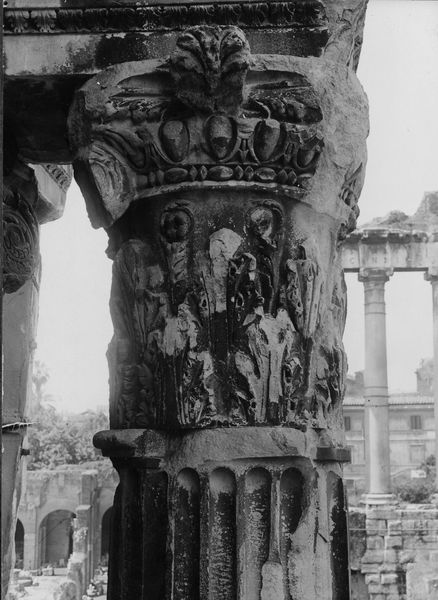020198 - monumento - Arco di Settimio Severo, fronte ovest, fornice sinistro, capitello della prima colonna da destra; foto Accademia Americana, A 29