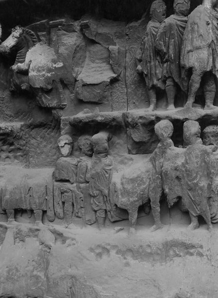 020215 - monumento - Arco di Settimio Severo, fronte est, il pannello storico destro; foto Accademia Americana, E. 22, ripr. film 2930