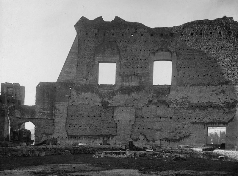 006423 - monumento - Stadio di Domiziano, lato meridionale, particolare della parete del lato curvo dello stadio (1929). Neg. serie E nÂ° 2116 