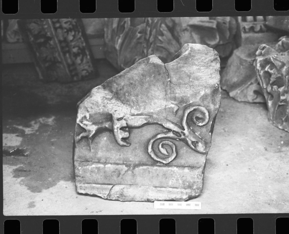 DT093.jpg
