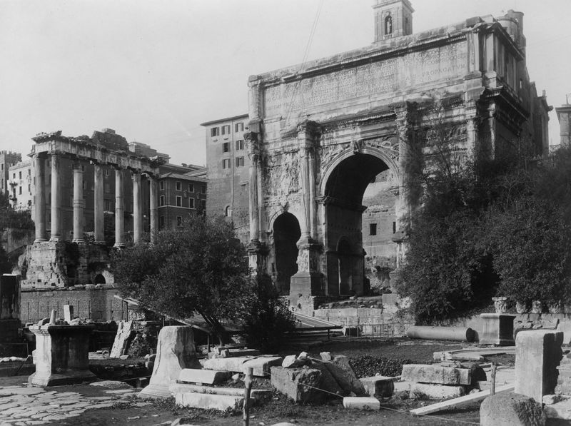 020131 - monumento - Arco di Settimio Severo con, in secondo piano il Tempio di Saturno, visti dall'Argileto; foto Chauffourrier