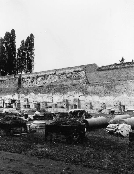 006405 - monumento - Stadio di Domiziano, lato occidentale, prima dei lavori di restauro . Neg. serie E nÂ°2115