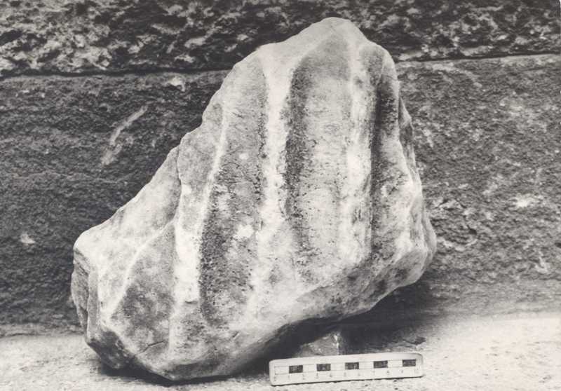 Colonna frammentata.