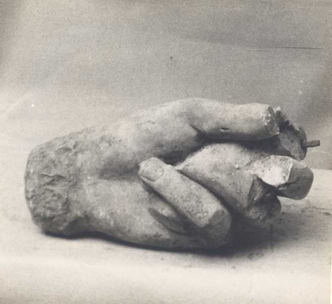 Frammento di scultura