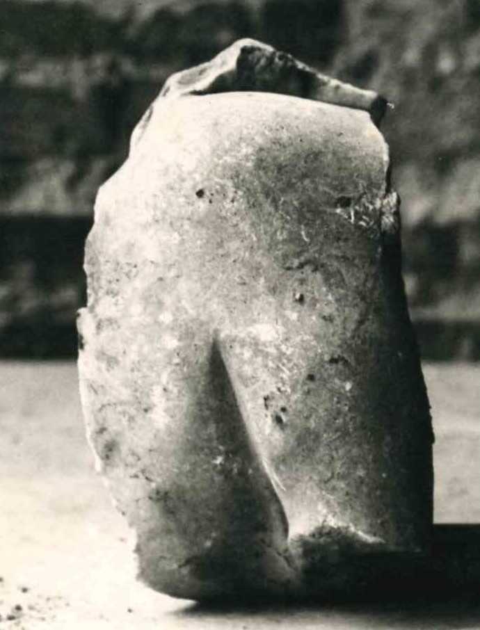 Frammento di rilievo figurato.