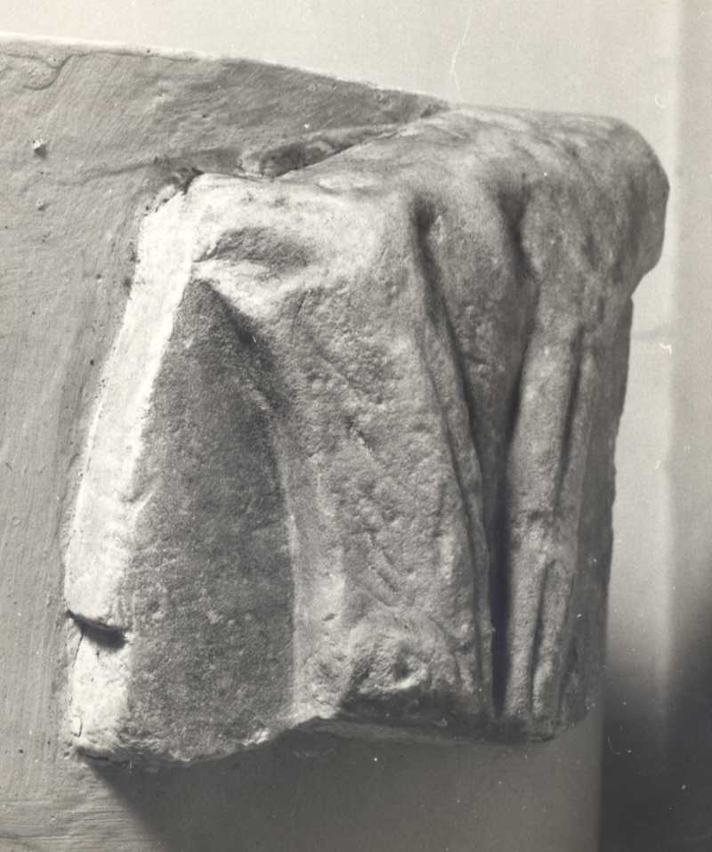 Frammento di puteale