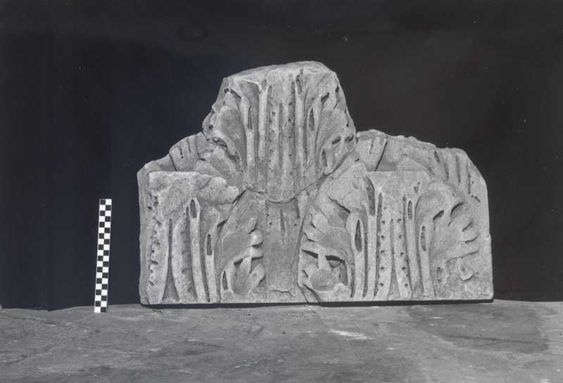capitello (corinzio di lesena) – (di pilastro) [dal 22360 e 22480]/ric da n. inv. 22294, 22360 e 22480 Palatino fr