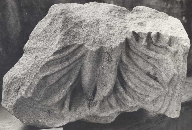 Frammento di antefissa.