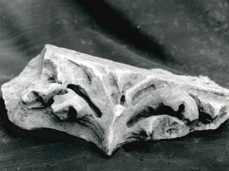 Cornice decorata/fr