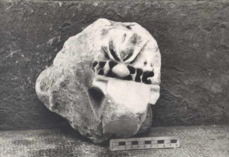 Frammento di cornice