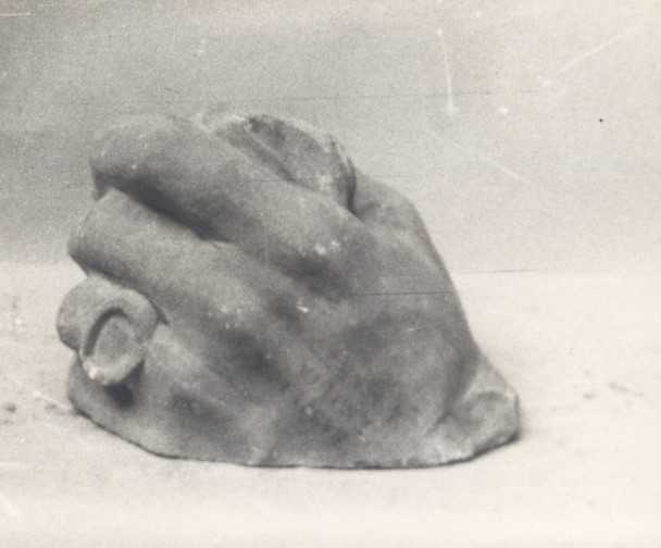 Frammento di scultura