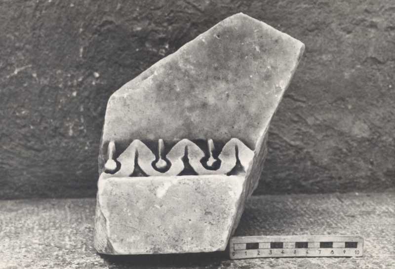 Frammento di cornice