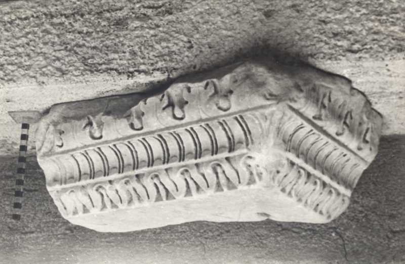 Frammento di cornice