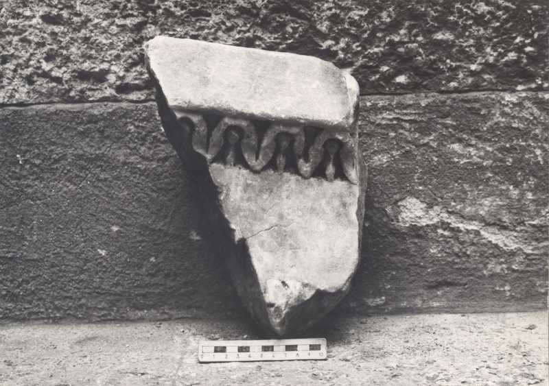 Frammento di cornice
