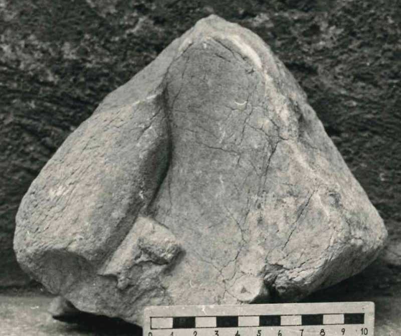 Frammento di rilievo figurato
