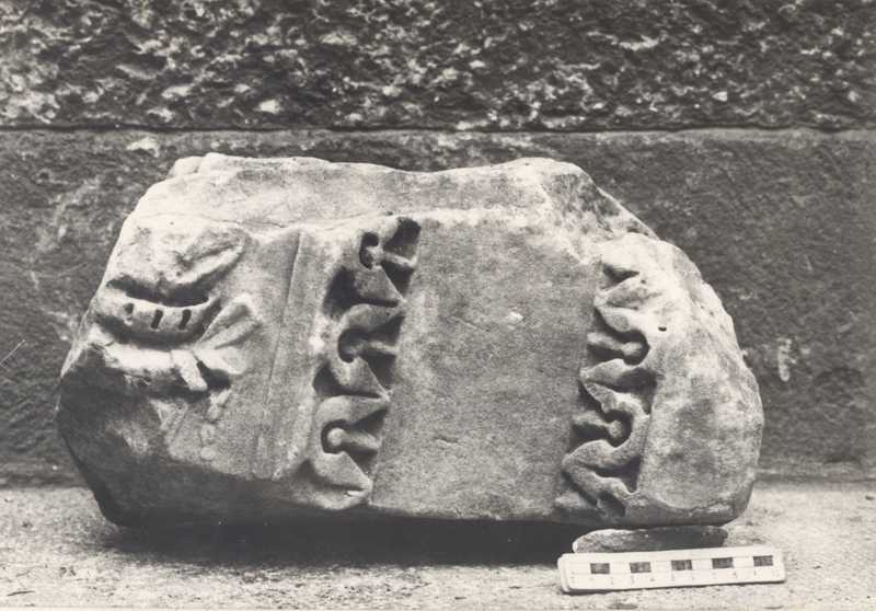 Frammento di lesena