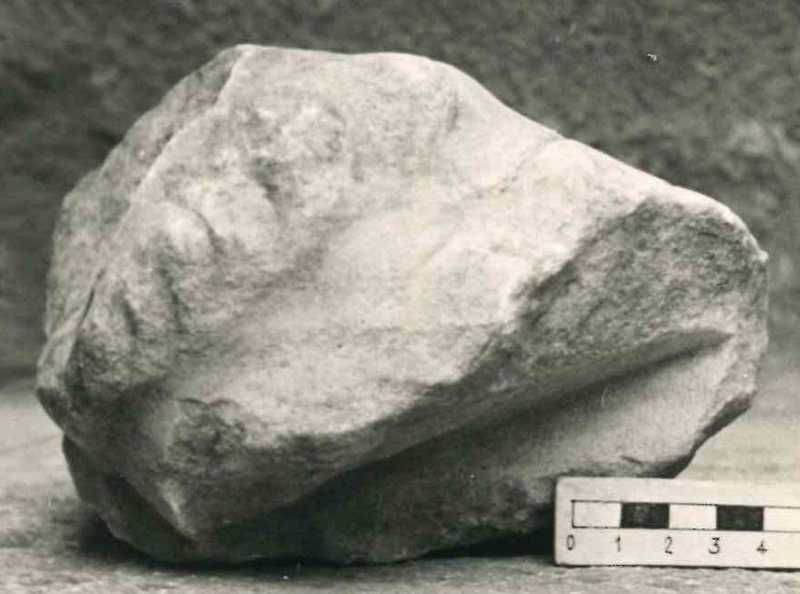 Frammento di rilievo figurato