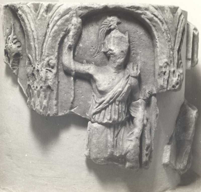 Frammento di puteale