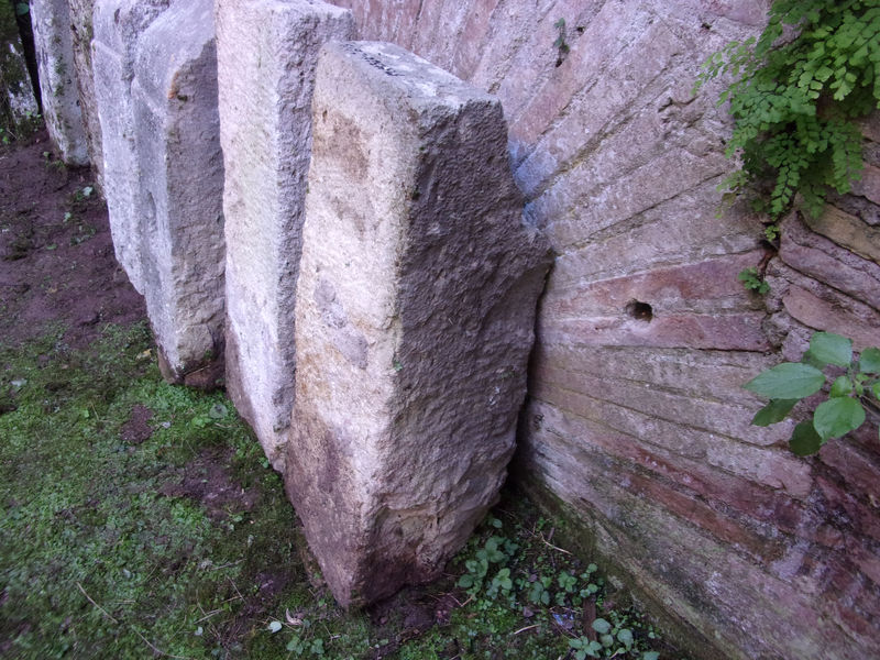 mensola