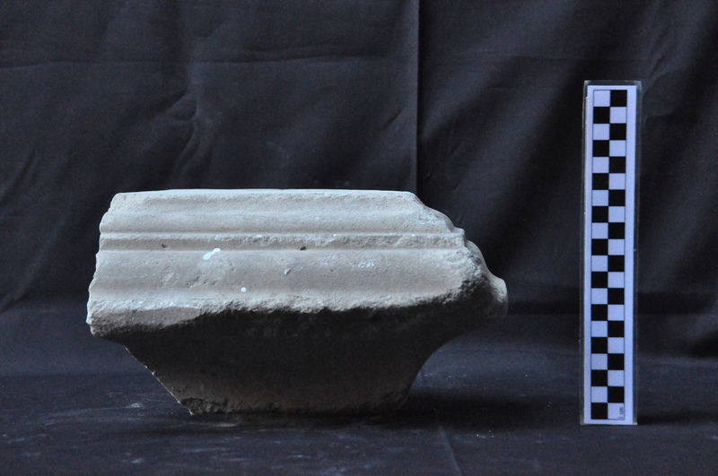 cornice/ liscia